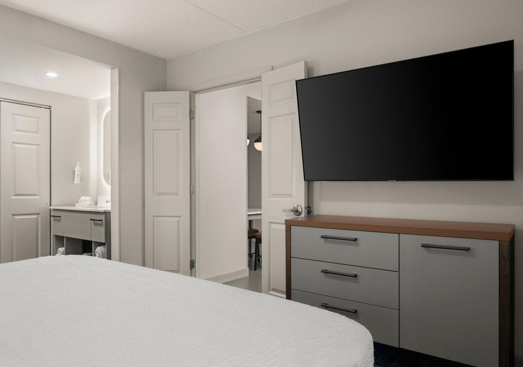 Hotel Homewood By Hilton Chester